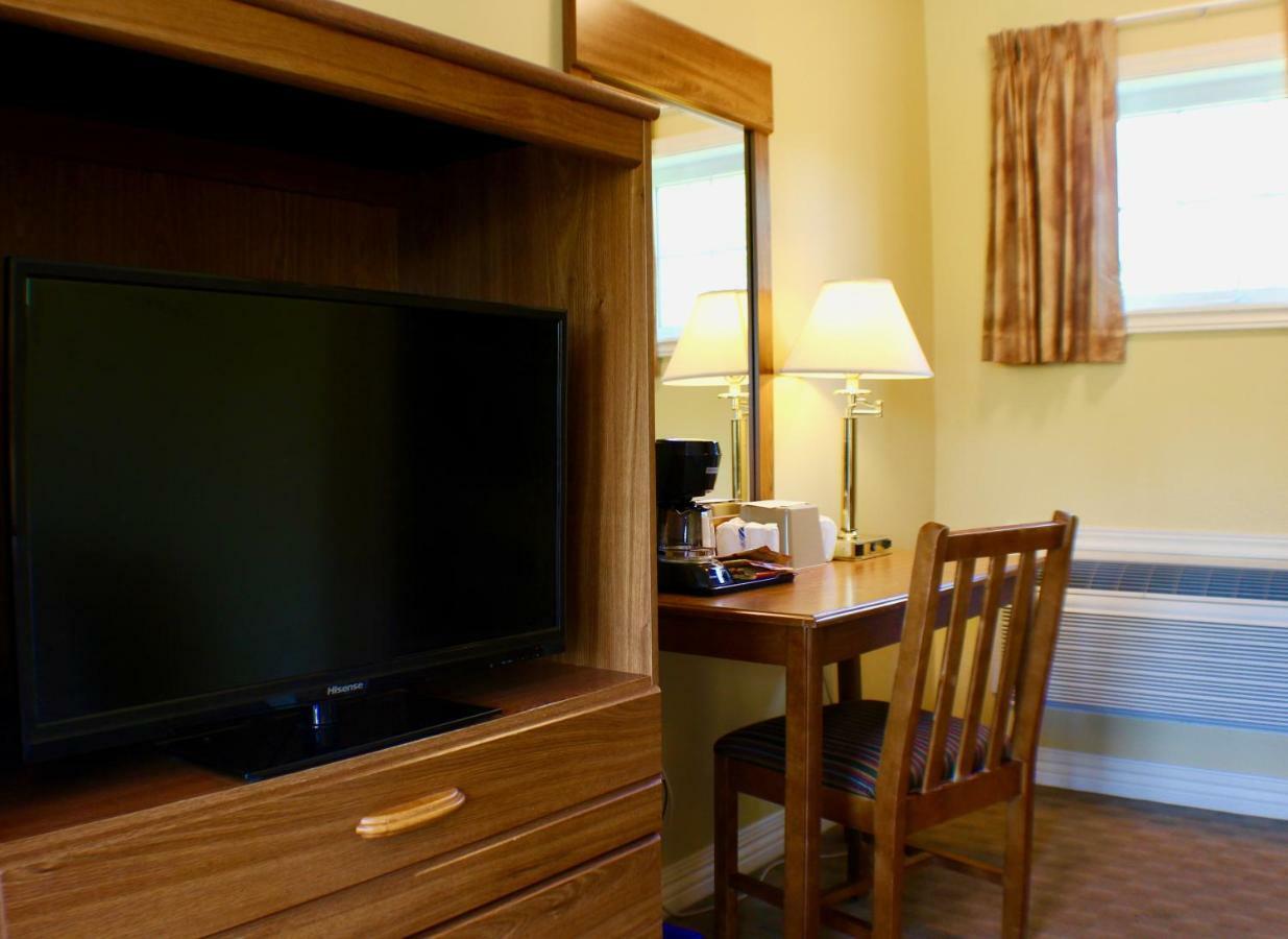 Evangeline Inn & Motel Grand pré Esterno foto