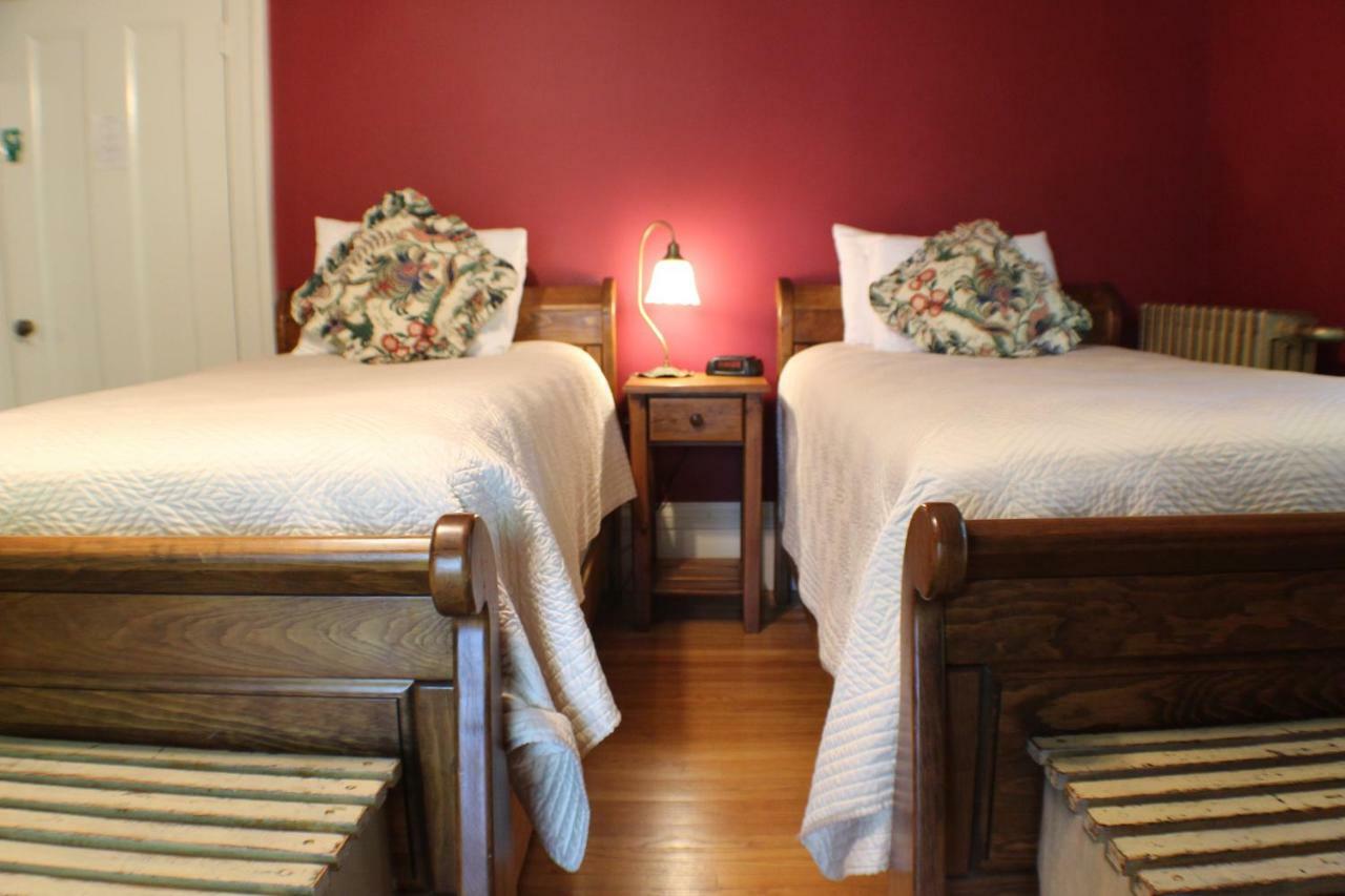 Evangeline Inn & Motel Grand pré Esterno foto