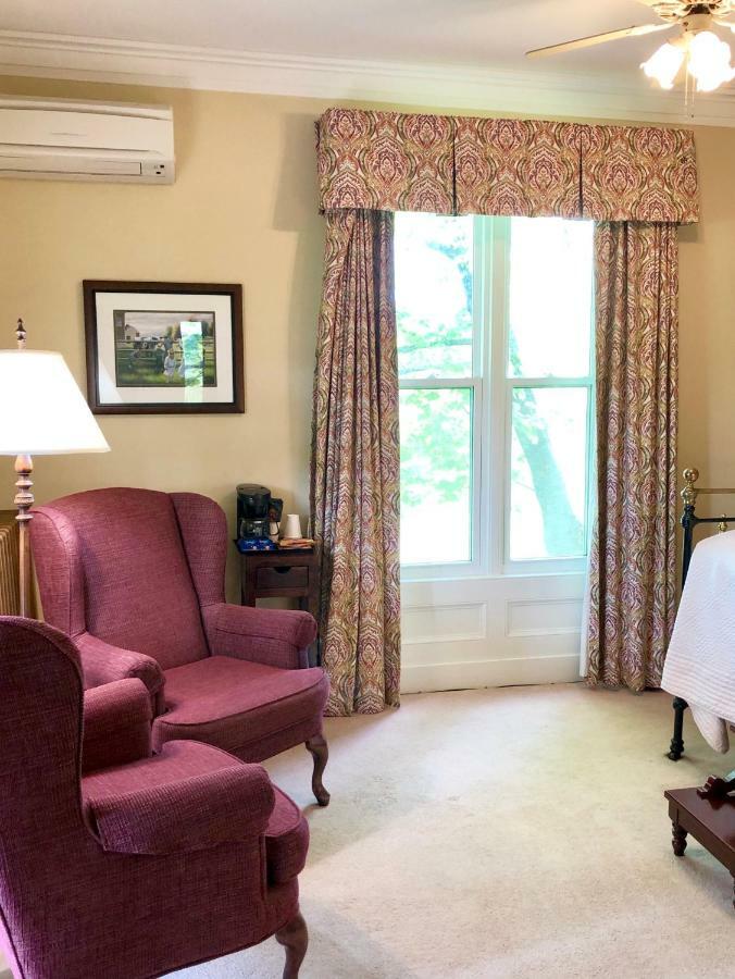 Evangeline Inn & Motel Grand pré Esterno foto